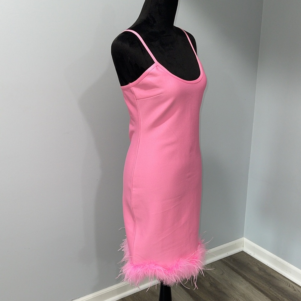 Fashion Nova Yvana Bandage Mini dress size large pink feathers trim NEW - Picture 7 of 16